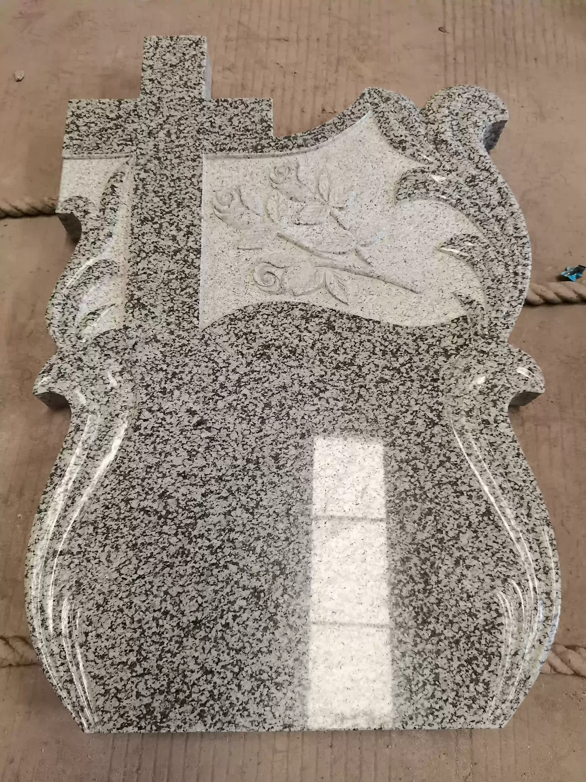G603 Cross Floral Hungary Tombstone with Floral Carving and Wave Headstone