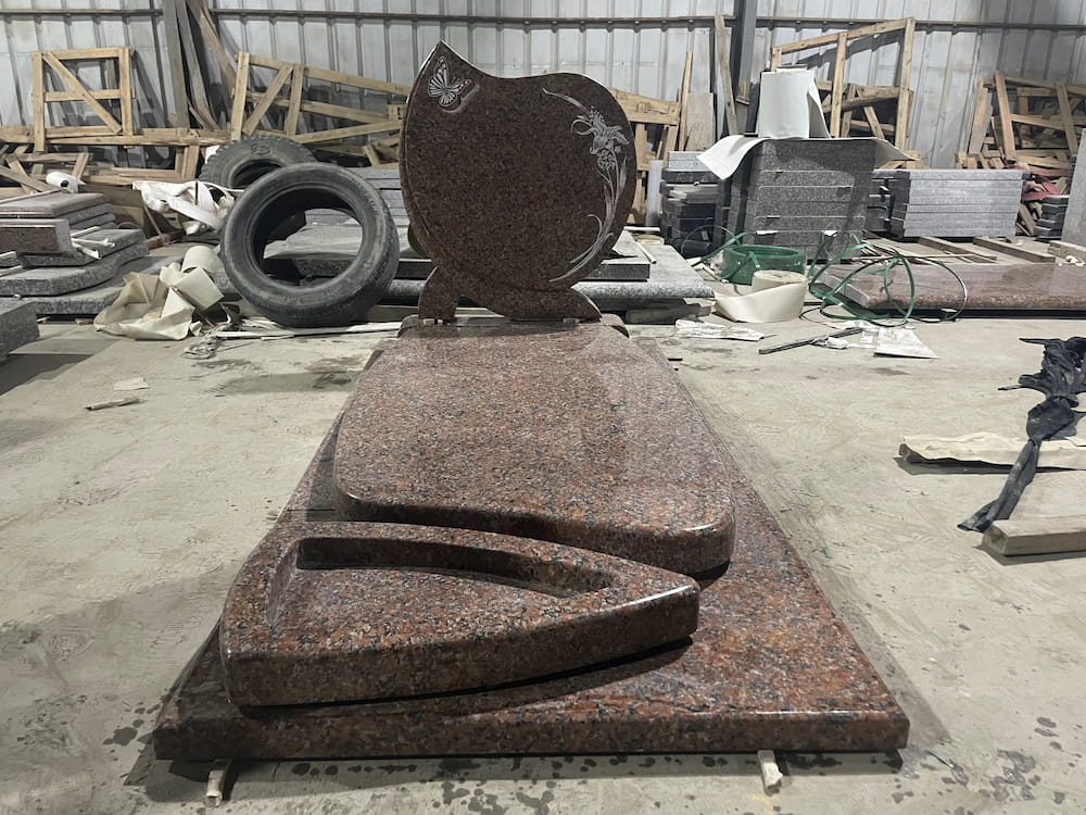 G562 Maple Red Granite French Monument - Front View