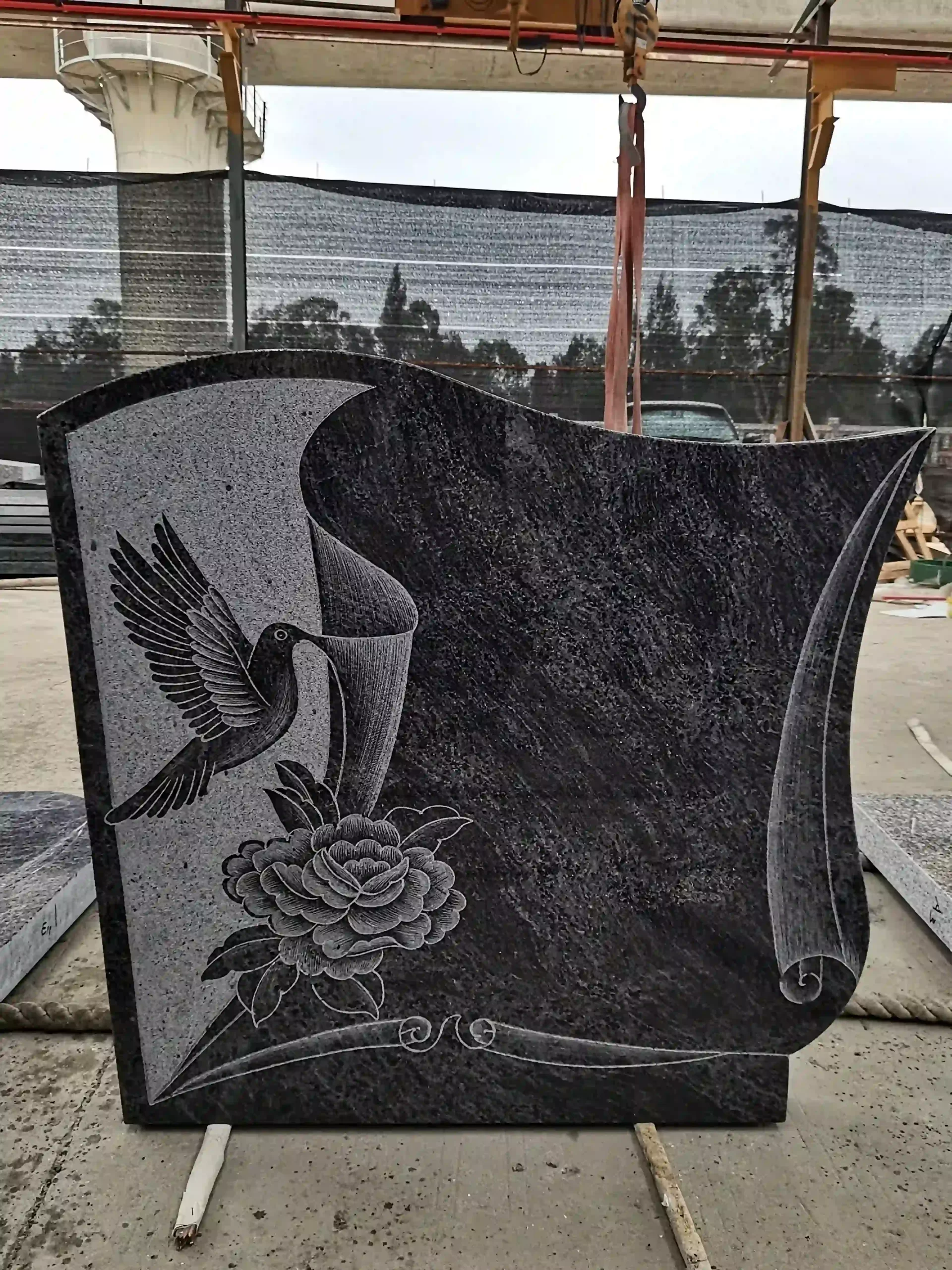 Bahama Blue Granite Laser Carving Headstone with Hummingbird and Flower