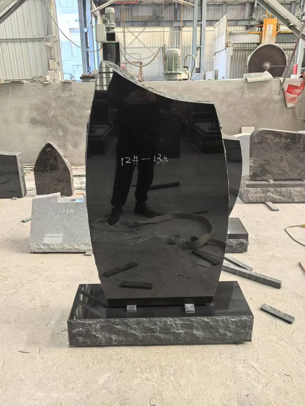 Indian Black Granite American-Style Wave Headstone