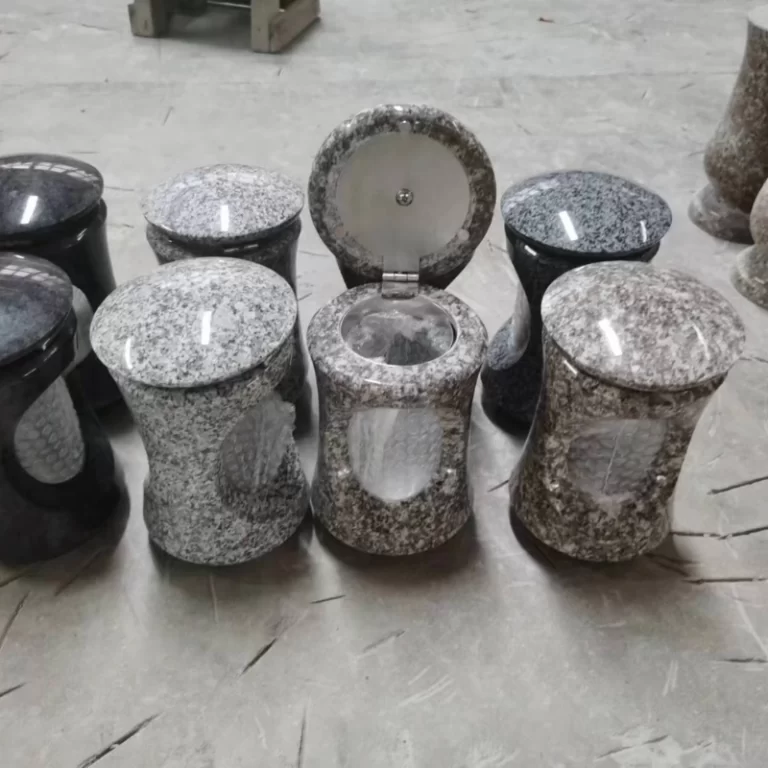 g635-granite-memorial-grave-lamp