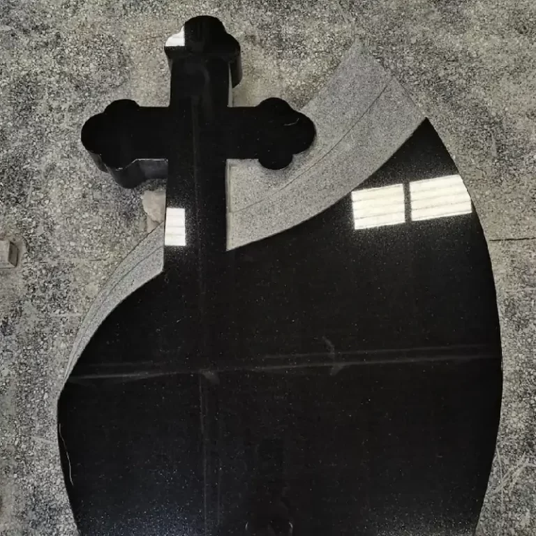 Indian Black Granite Hungary-Style Wave Cross